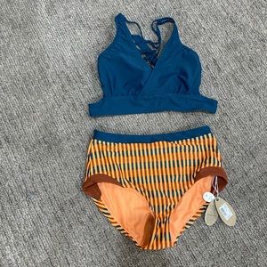 Prana swim suit- top L Bottom M